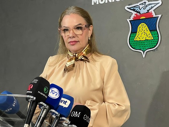 PAULA CALIL