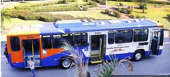 Homem sequestra e ameaça explodir ônibus em Várzea Grande