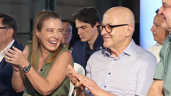 A prefeita de VG, Flávia Moretti (PL), e o governador Otaviano Pivetta (Republicanos). 