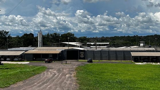 Justiça atende Defensoria e manda Estado dar roupas e kits de higiene a presos em MT