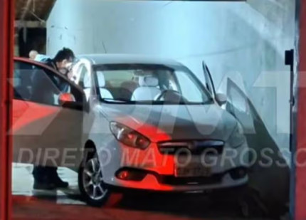 Idoso morre esmagado pelo próprio carro na garagem de casa