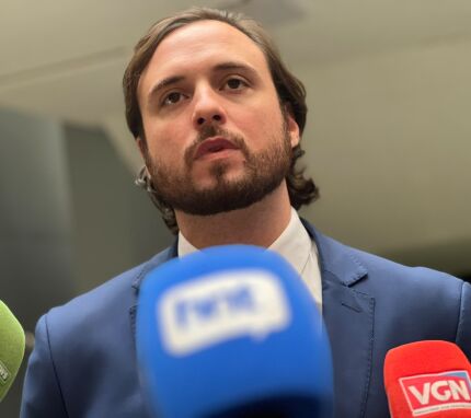 DANIEL MONTEIRO