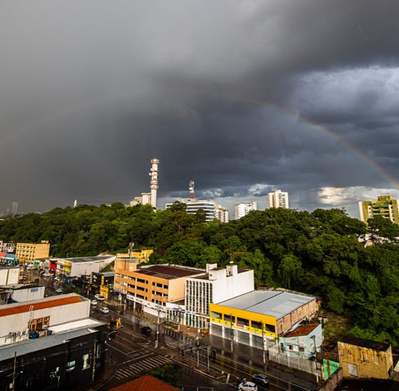 Alerta de tempestade e granizo coloca Cuiabá em atenção nesta quarta e quinta-feira