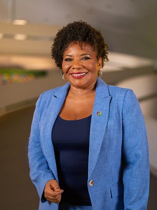 Margareth Menezes