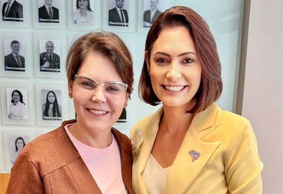 A deputada federal Coronel Fernanda e a ex-primeira-dama Michelle Bolsonaro, ambas do PL. 