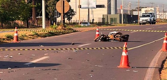 Sinop: condutora de moto morre após colisão com carro na BR-163; vídeo