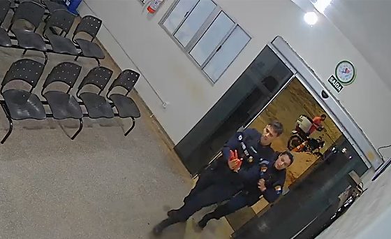 Imagens do Policial ferido com facão em ocorrência