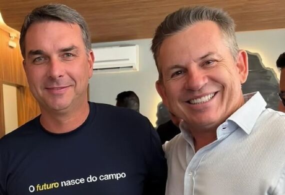 O senador Flávio Bolsonaro (PL-RJ) e o ex-governador Mauro Mendes (UB). 