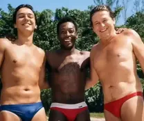 Boni e Pelé surgem em foto rara na praia