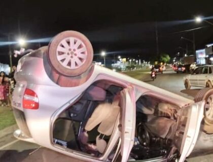 Capotamento motorista bêbado