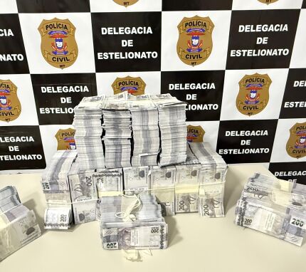 Polícia Civil_Incinera_Notas falsas  