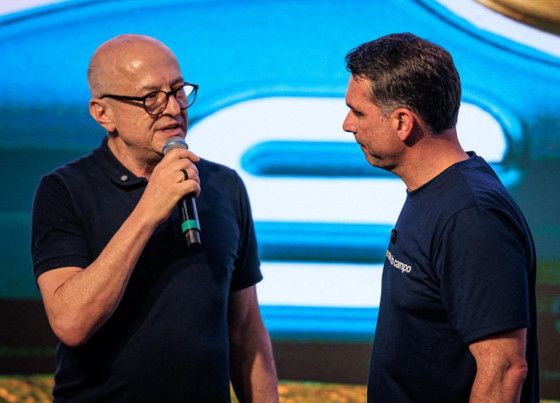flavio bolsonaro e otaviano pivetta