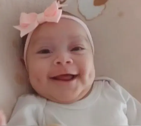 Bebê morre após ser extubada acidentalmente