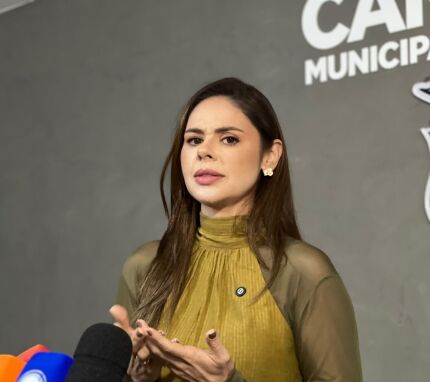 MICHELLY ALENCAR