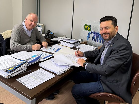 AMM e CNM formalizam parceria
