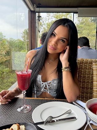 Dayane Karol Moreira RESTAURANTE.jpg