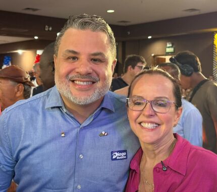 O advogado Diogo Botelho (PDT) foi confirmado como vice na chapa ao governo da médica Dra. Natasha Slhessarenko (PDT). 