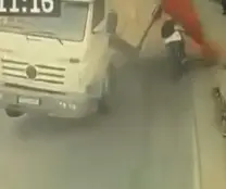 Ciclista soterrado