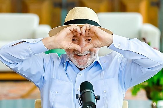 O presidente Lula (PT).