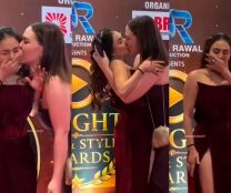 Atriz indiana é beijada à força por fã durante evento