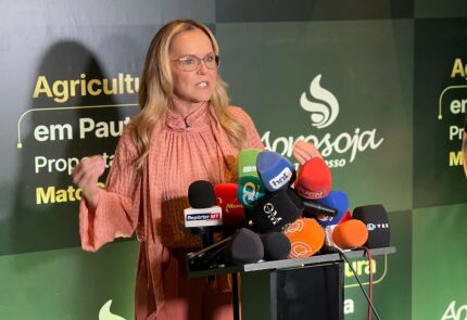 natasha slhessarenko.jpeg