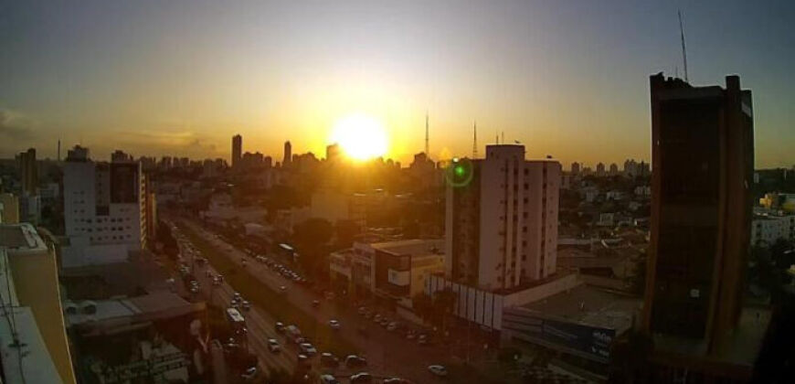 Calor em Cuiabá, sol 
