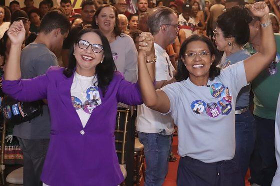 A candidata a vice-governadora Gisela Simona em lançamento da candidatura como deputada federal da ex-secretária Andrelina Magaly da Silva