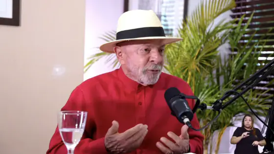 Lula entrevista para a Rádio Progresso