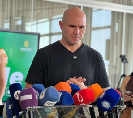 Abilio Brunini (PL) em coletiva nesta sexta-feira (4.9)