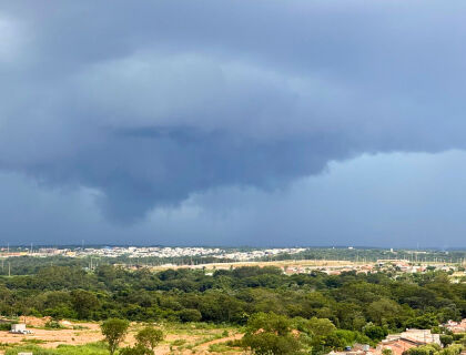 tempo em Cuiabá, Mato Grosso, céu, chuva, temporal 
