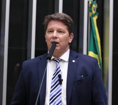 Mario Frias