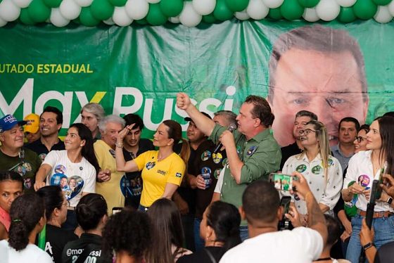 MAX RUSSI EM BARRA.jpeg