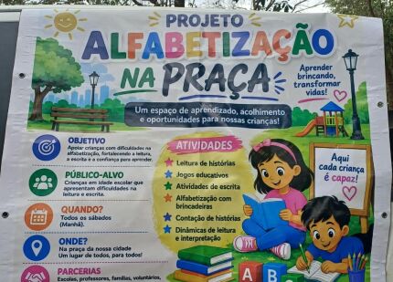 ALFABETIZANDO NA PRAÇA