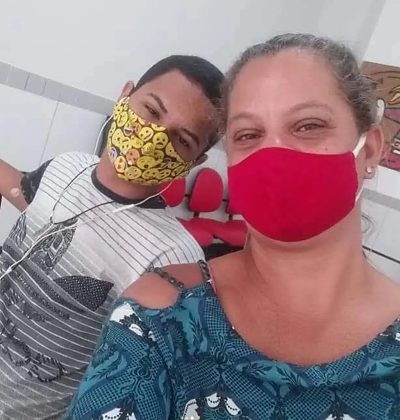 Luiz Felipe_celebra vitória contra o câncer _Mâe e filho