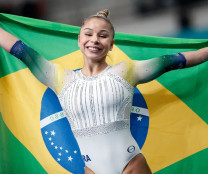 Flávia Saraiva