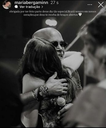 aniversariante de 15 anos presta homenagem a cantor Rick