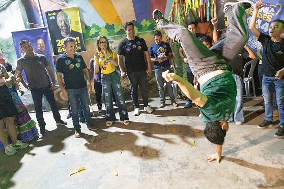 MAURO MENDES E ARTISTAS