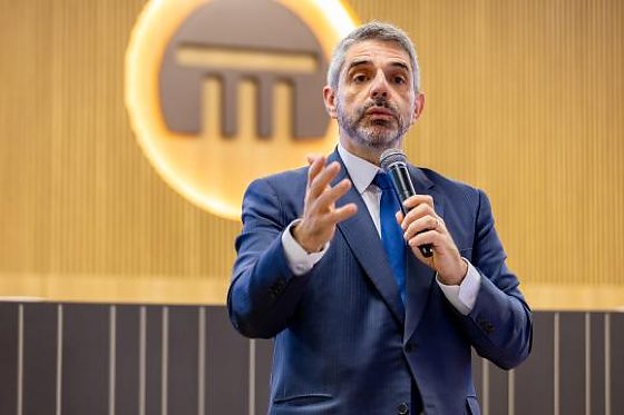Professor Guilherme Amorim Campos da Silva
