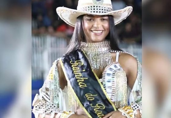 Ana Beatriz Araújo, Rainha de Rodeio