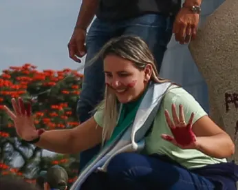 Débora do Batom