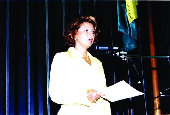 Tet&eacute; Bezerra