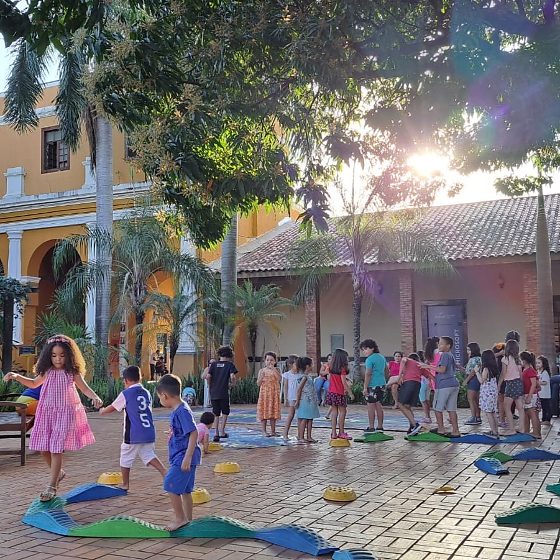 Crianças no Sesc Arsenal 