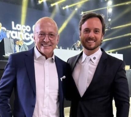 O governador Otaviano Pivetta (Republicanos) e o vereador por Cuiabá, Daniel Monteiro (Republicanos).