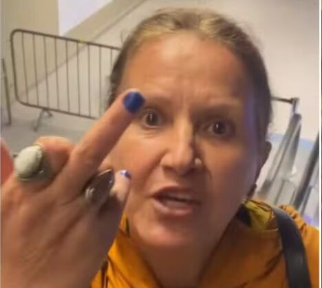 Apoiadora de Bolsonaro faz ataque racista