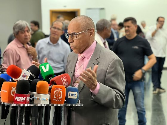 JÚLIO CAMPOS
