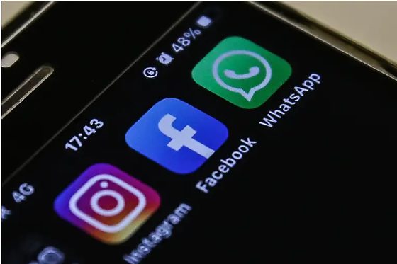 Redes Sociais Instagram Facebook WhatsApp