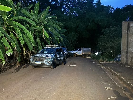 Dois morrem em confronto com a Força Tática em área de mata; sete são procurados