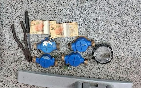 Dupla com ficha criminal é presa por furtar hidrômetros em VG